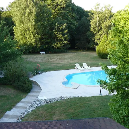 D'hotes Au Bout Du Champ Oda ve Kahvaltı 2*