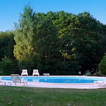 D'hotes Au Bout Du Champ 2*